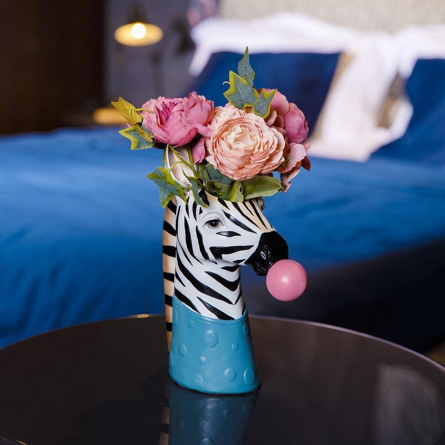 CUTE ANIMALS FLOWER VASE