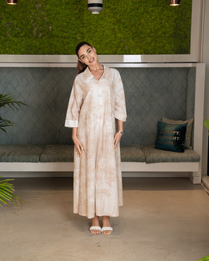 BEYOU TREE PRINT COTTON DRESS W/COLLAR IN BEIGE