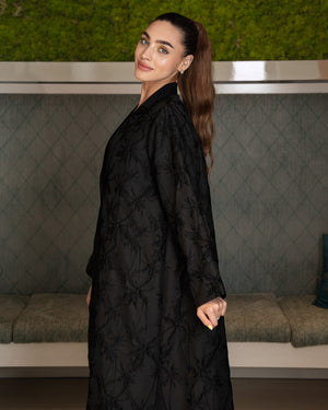 BEYOU BLACK PALM TREE ABAYA WITH COLLAR