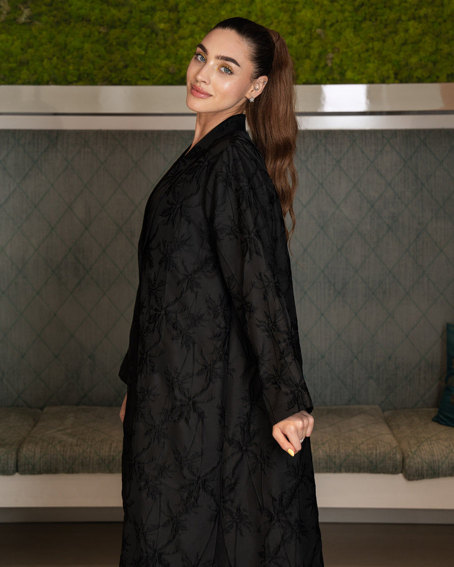 BEYOU BLACK PALM TREE ABAYA WITH COLLAR
