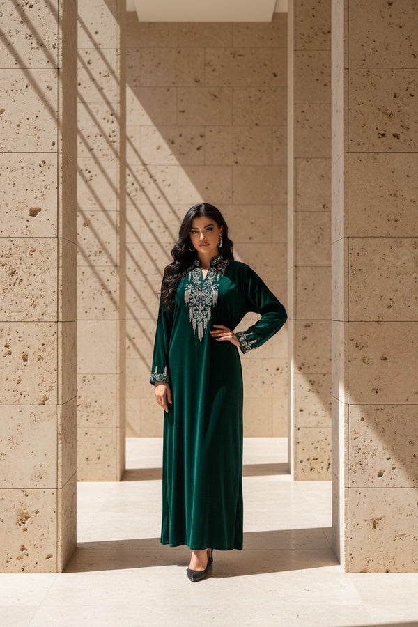 BEYOU EMERALD GREEN EMBROIDERED VELVET JALABIYA